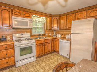 178 Dorset St, Springfield, MA 01108