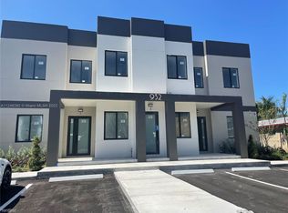 932 SW 10th St #1-3, Hallandale, FL 33009
