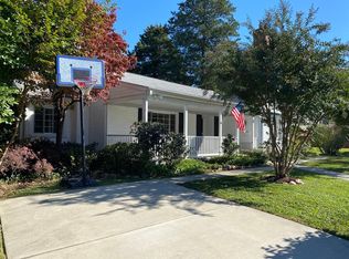 5205 Belvoir Dr, Bethesda, MD