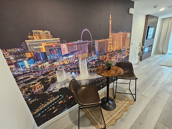 5th image of 9489 Sky Pointe Dr #1