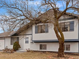 773 Northampton Dr, Crystal Lake, IL 60014