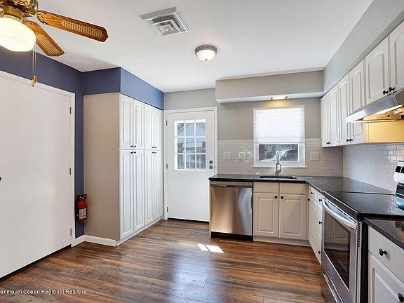 4th image of 510B Portsmouth Dr