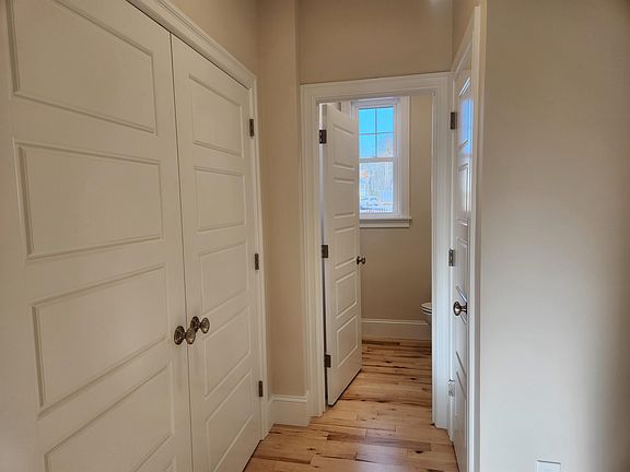 2nd image of 46 Cliffside Drive #42