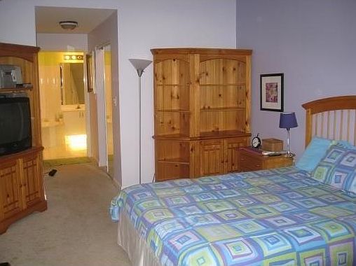 5th image of 9725 NW 52nd St APT 318