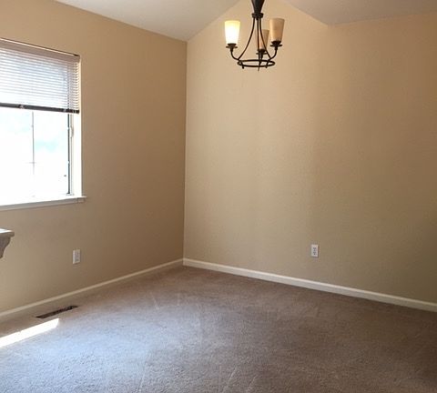 5th image of 1843 Carneros Cir