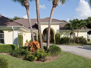 1015 Beaumaris Way, Vero Beach, FL 32963