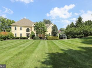 188 Jericho Valley Dr, Newtown, PA 18940