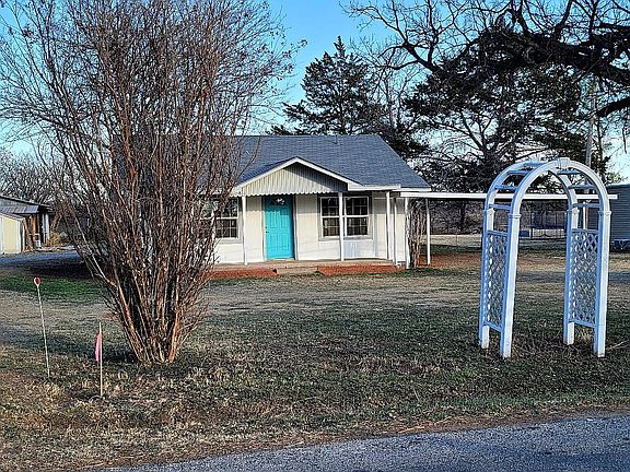 3rd image of 1023 Wellington Ln