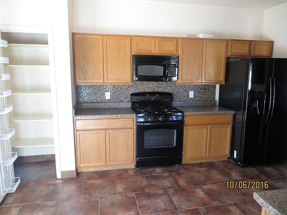 4th image of 4315 Great Sandy Dr