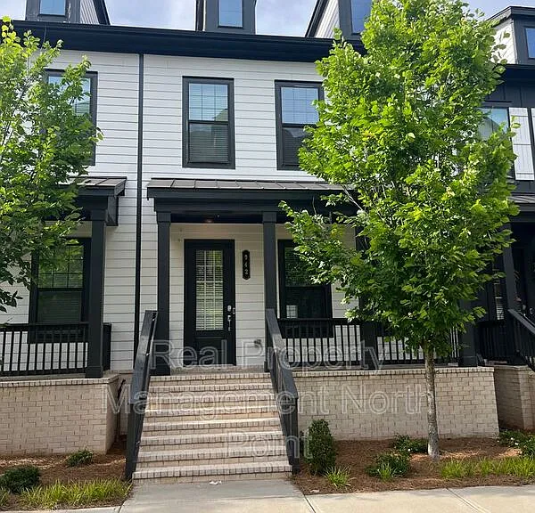 942 Catamaran Ct — Photo 2