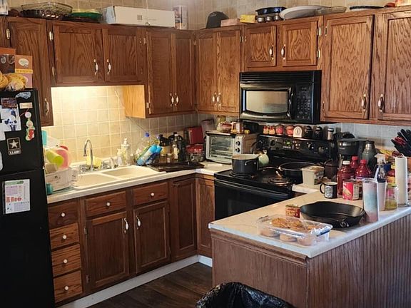 3rd image of 119 N Park Ave