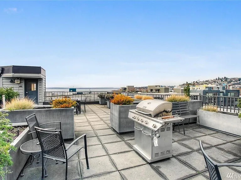 159 Denny Way #503 — Photo 23