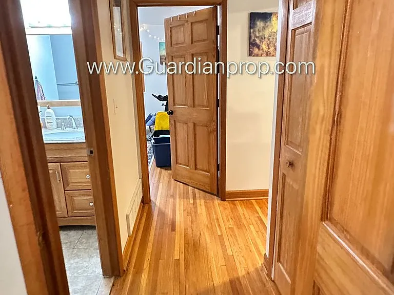 16720 Excelsior Blvd — Photo 17