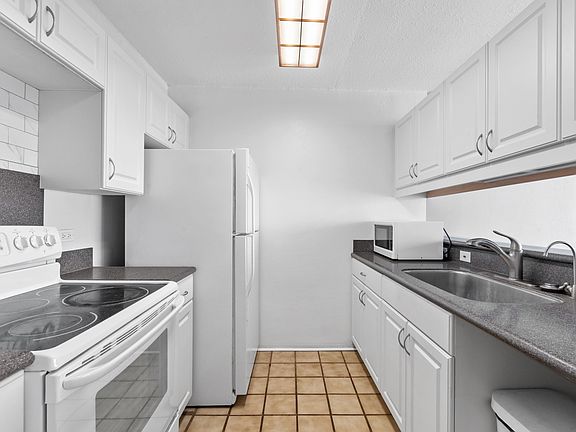 4th image of 98-500 Koauka Loop APT 22M