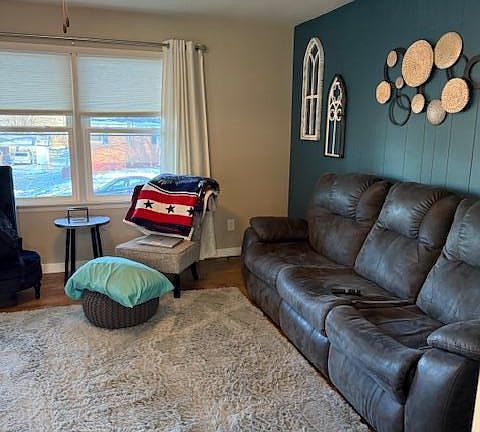 5th image of 1033 Caufield Dr
