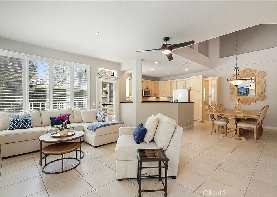 1st image of 27541 Caesars Pl