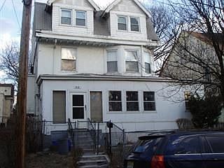 1st image of 818-820 S 12th St