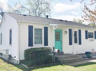 2700 Timberlake Dr, Maryland Heights, MO