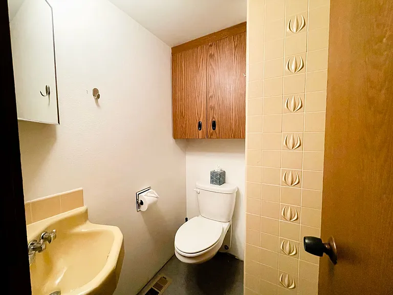 11105 SE 59th St — Photo 13