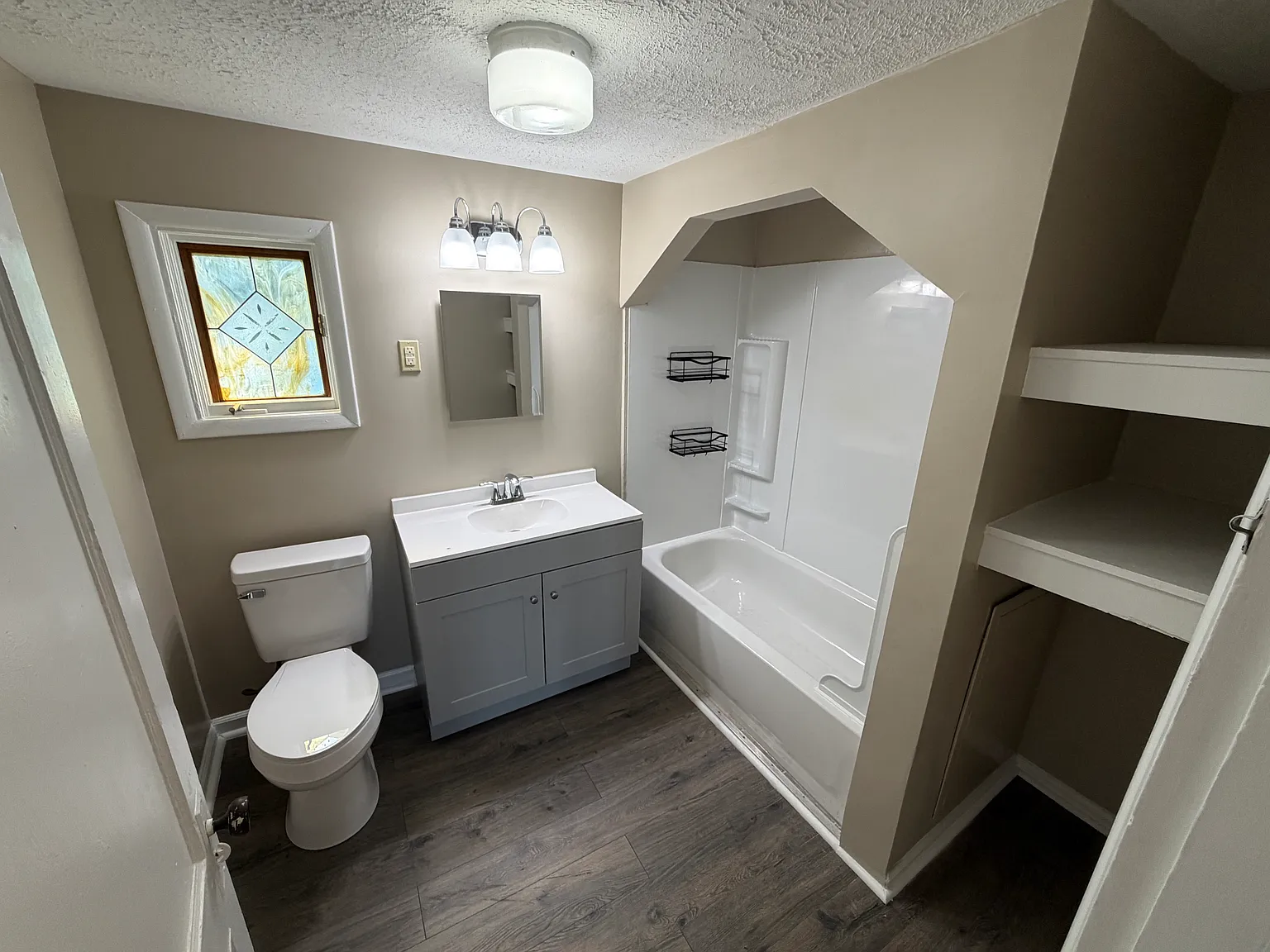 3 bed, 1216 sqft, $1,795 — Photo 4
