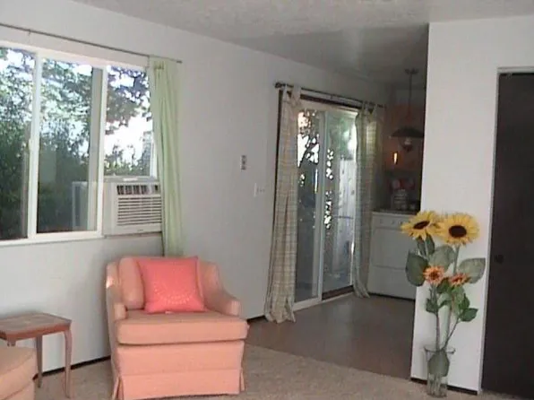 5510-5512 SE Rhone St, Portland, OR 97206