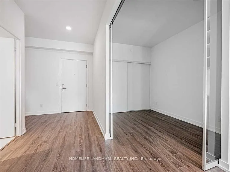 20 Edward St #1606 — Photo 9