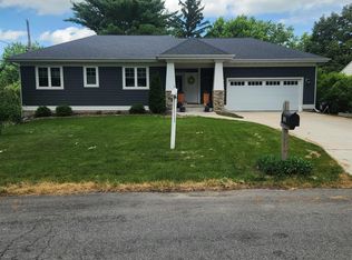 5380 Shaw Ct, Madison, WI 53705