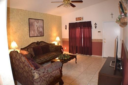 3rd image of 8109 Norte Pl