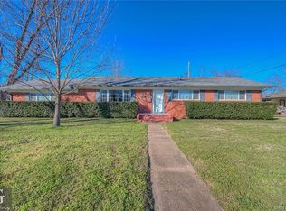 1607 Shady Grove Dr, Bossier City, LA 71112
