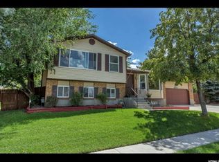 11185 S Silver Ridge Dr, Sandy, UT 84094
