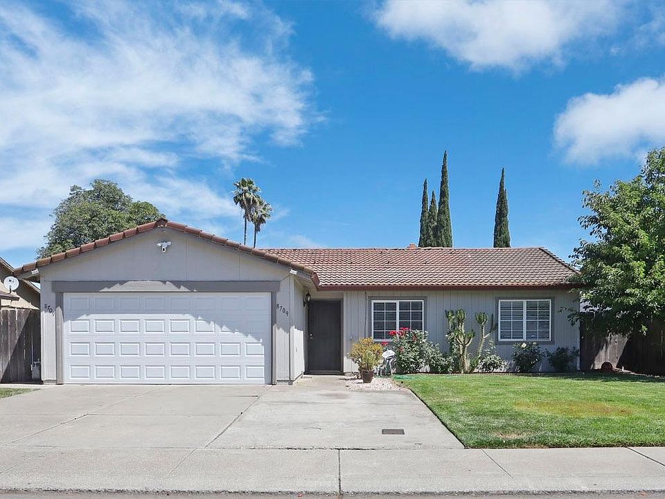 1st image of 8709 Lansdowne Dr