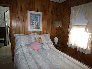 2nd image of 219 W Lavender Rd
