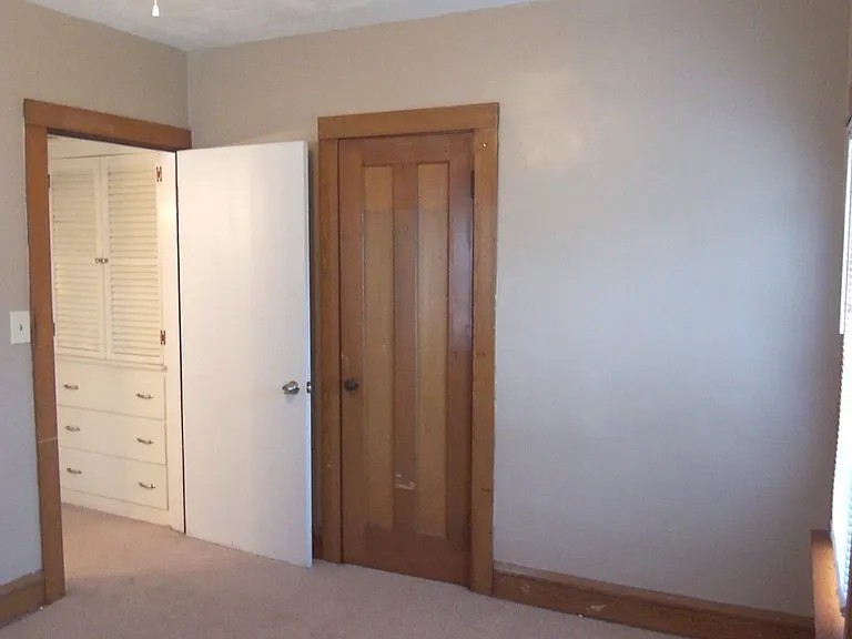 1493 Larchmont Ave #UP — Photo 12