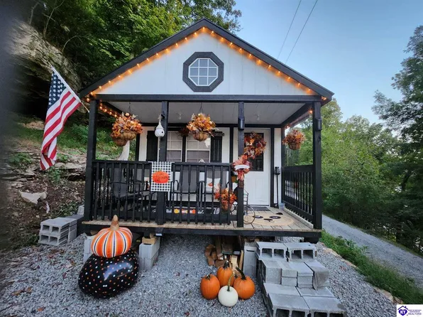 1097 Elm Hill Ln, Leitchfield, KY 42754