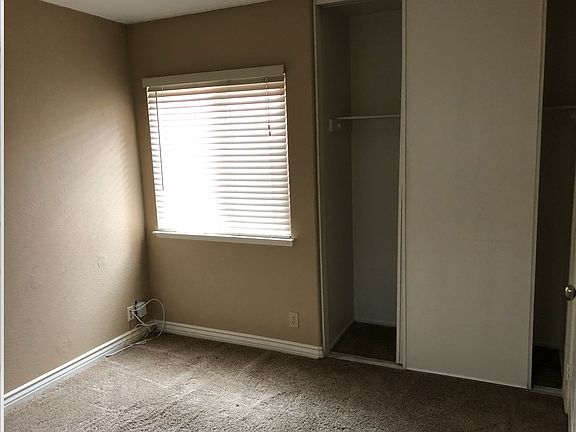4th image of 15681 Altamira Dr
