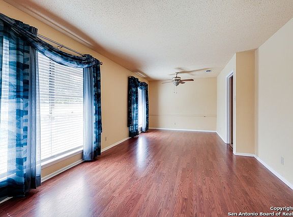 2nd image of 723 Serenade Dr