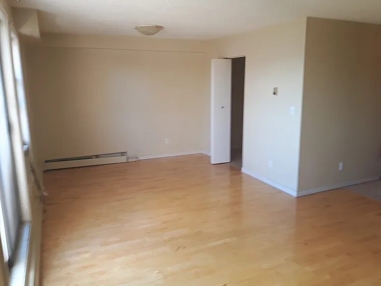 15805 Beaumaris Rd NW — Photo 13
