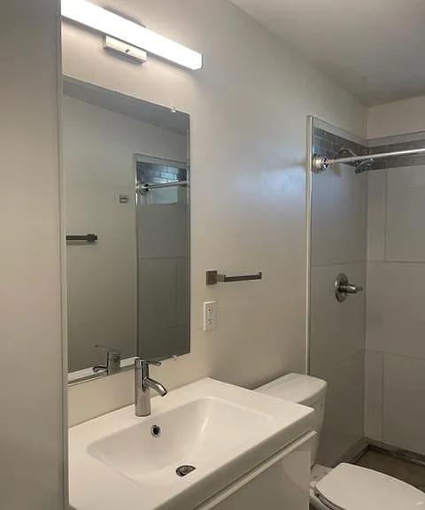 1150 N Richey Blvd #2 — Photo 4
