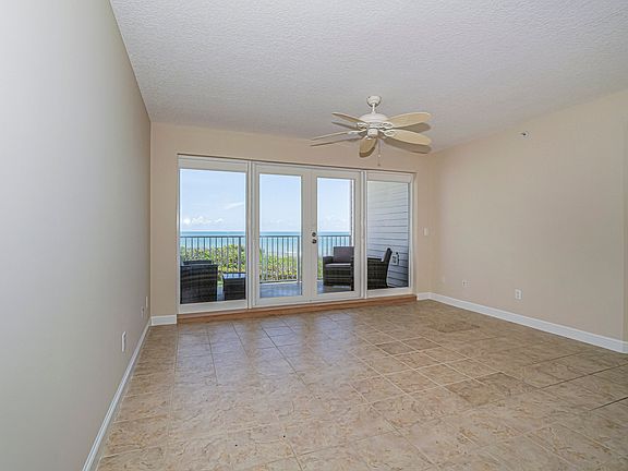 5th image of 2700 Ocean Dr #208S