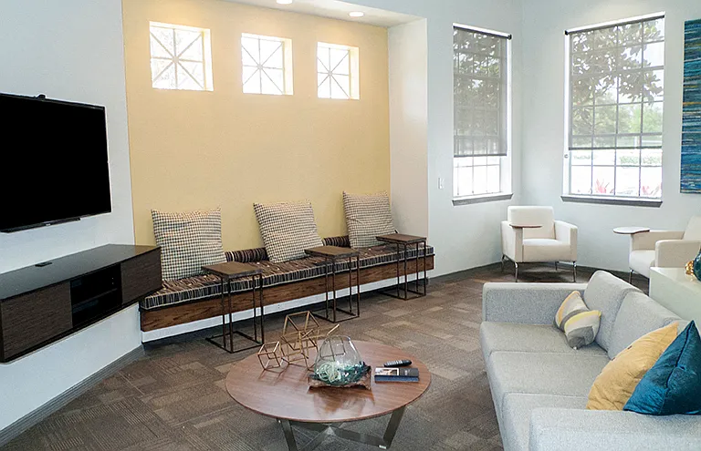 Promenade at Aloma Apartments — Photo 17