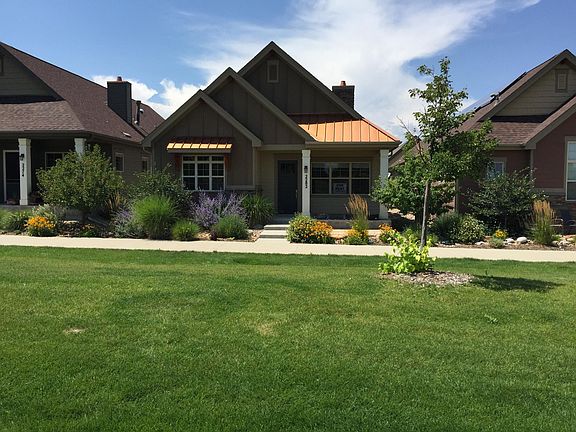 2nd image of 2282 Park Ln