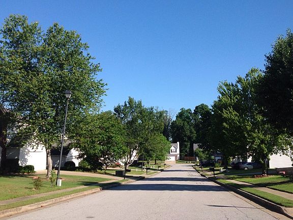 5th image of 506 Sydney Walk Ln