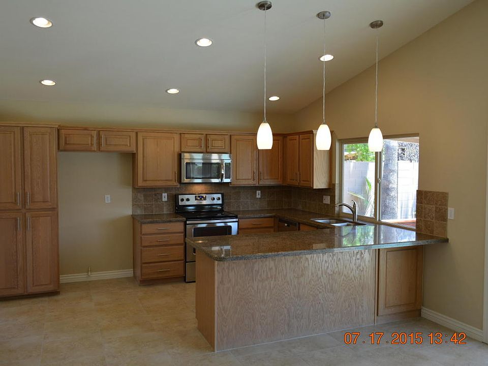 1st image of 2527 W Mandalay Ln