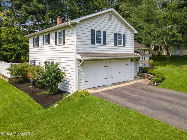 117 Overlook Drive, Cobleskill, NY 12043