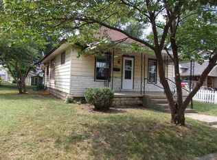 1202 N Gentry St, Frankfort, IN 46041