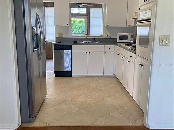 3rd image of 5404 14th Avenue Dr W