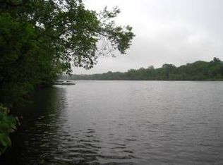 3226 Thoburn Rd, Columbus, OH 43221