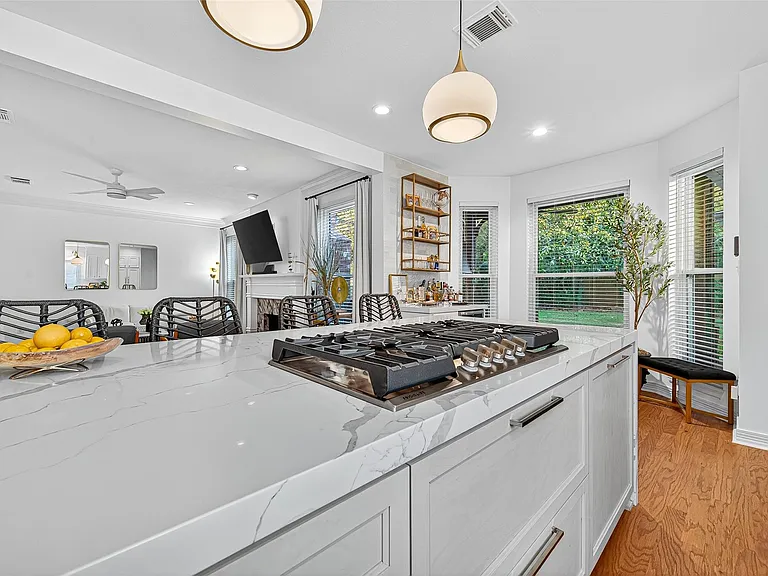 22115 Mission Hills Ln — Photo 17