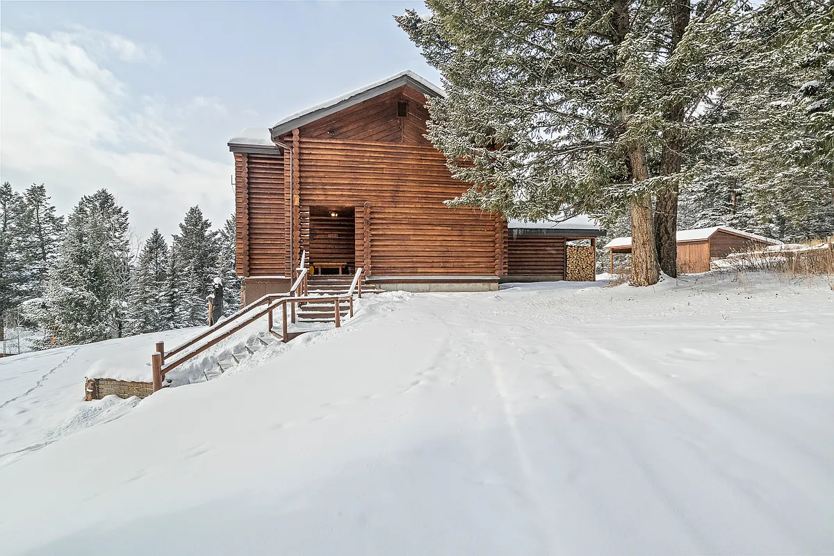 Building Photo - 25670 Buffalo Run