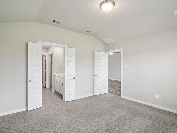 4th image of 14150 Granger Pointe